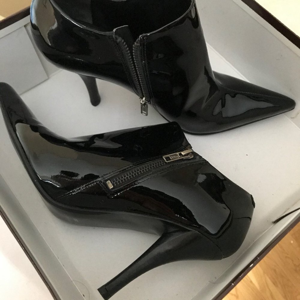 Nine West patent leather booties~Stiletto-sz. 8.5 narrow